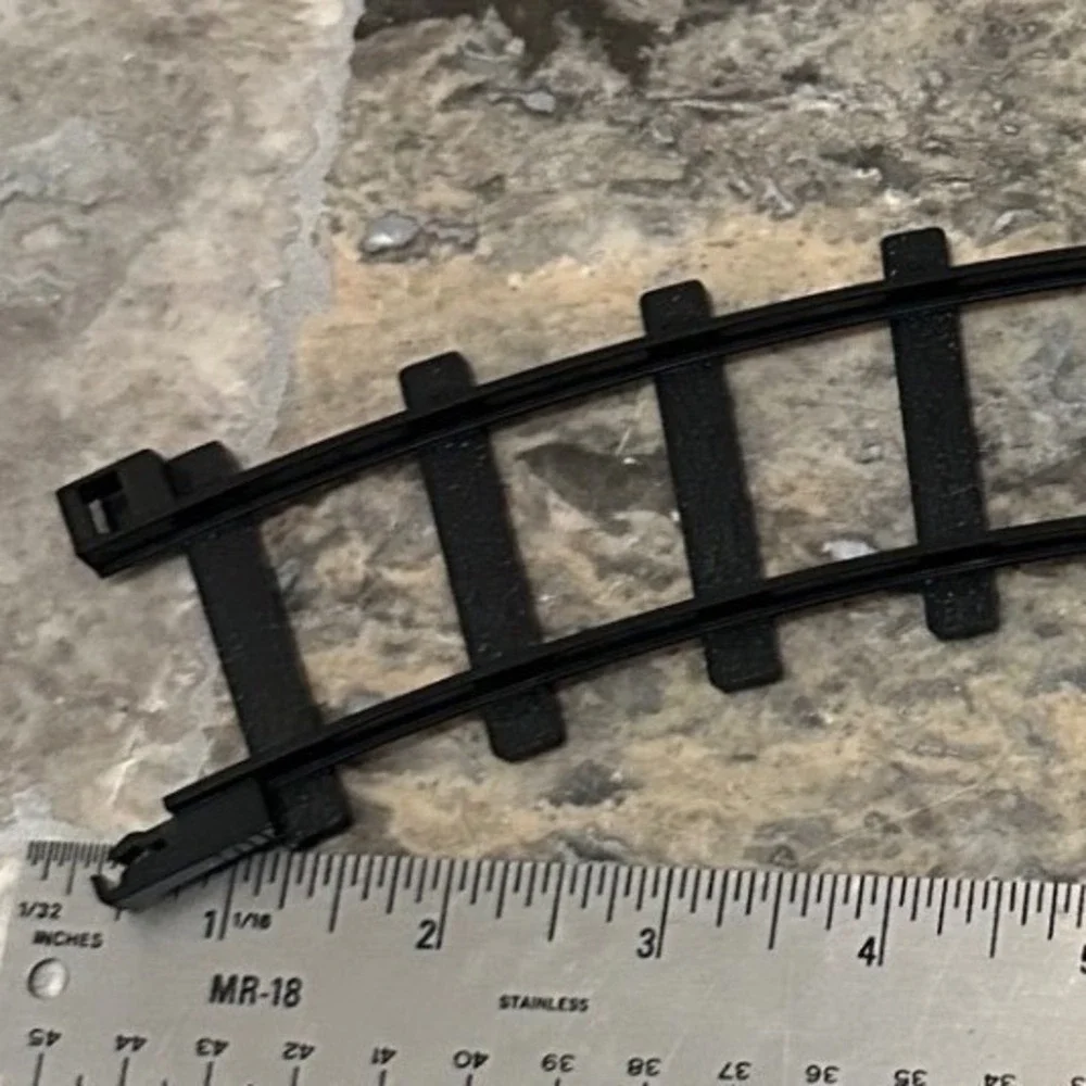 Black Plastic Model Train Track Set 14 Piece Lot Curved and Straight Pieces EUC
